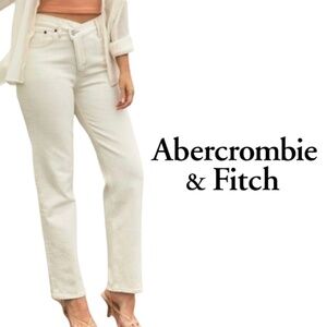 Abercrombie & Fitch The ‘90s Straight Ultra High Rise Jeans - Cream- Size 26